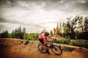 photo credit: labuero After Work Cyclocross Challenge #cyclocross #cx #cycling #bicycle #cyclist #cyclingworld #cyclingphotos #instabike #bikelife #bicycling #biking #sportsphotography #sport #actionsports #canonphotography #düsseldorf via photopin (license)