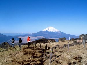 photo credit: Dakiny <a href="http://www.flickr.com/photos/55658968@N00/16876522826">Mount Fuji View from Mount Hakone : 箱根駒ヶ岳より富士山展望</a> via <a href="http://photopin.com">photopin</a> <a href="https://creativecommons.org/licenses/by-nc-nd/2.0/">(license)</a>